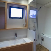 Lagoon 560