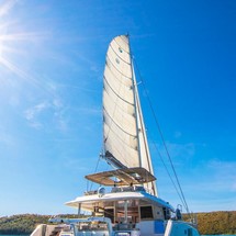 Lagoon 560