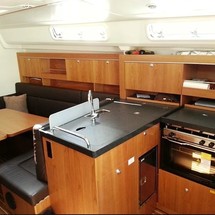 Hanse 385