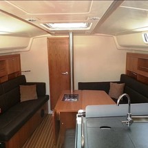 Hanse 385