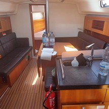 Hanse 385