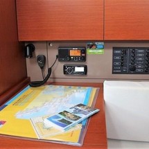 Beneteau Oceanis 35