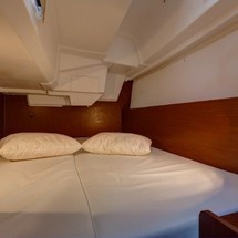 Beneteau Oceanis 35