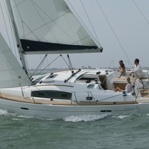 Beneteau Oceanis 40