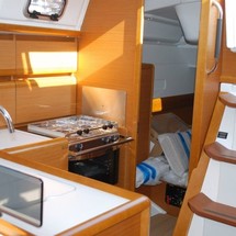 Jeanneau Sun Odyssey 379