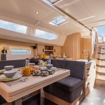 Jeanneau 51
