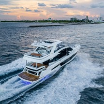 Galeon 680 FLY