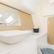 Dufour 360