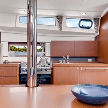 Beneteau Oceanis 38