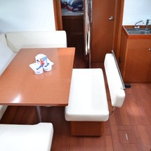 Beneteau Oceanis 48