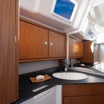 Bavaria 33 Cruiser