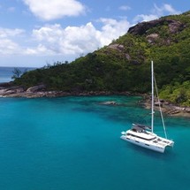Lagoon 620