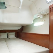 Beneteau Oceanis 40