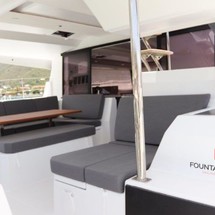 Fountaine Pajot Astréa 42