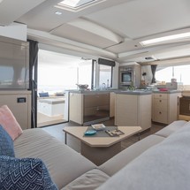 Fountaine Pajot Saona 47