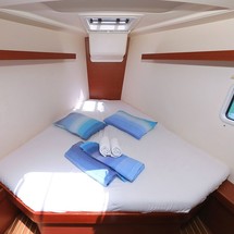Hanse 418