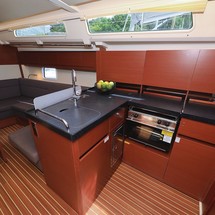 Hanse 418