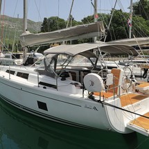 Hanse 418
