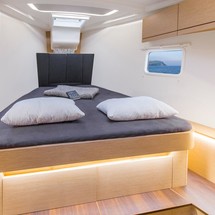 Hanse 418