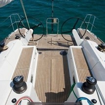 Beneteau First 45