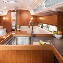 Bavaria CRUISER 34