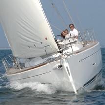 Dufour 445