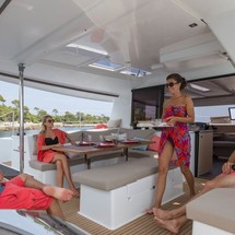 Fountaine Pajot Helia 44