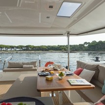 Fountaine Pajot Helia 44