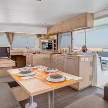 Lagoon 400 S2