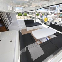 Lagoon 450 F