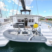 Lagoon 450 F