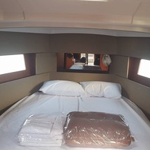 Beneteau Oceanis 38.1