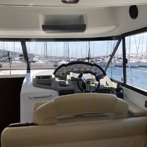 Beneteau Antares 42