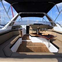 Sunseeker HAWK 38