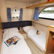 B & b boat builders core sound 17