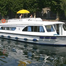 B & b boat builders core sound 17