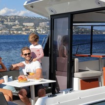 Jeanneau Merry Fisher 895