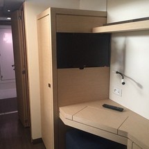 Fountaine Pajot Lucia 40