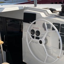 Fountaine Pajot Lucia 40