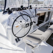 Lagoon 400 S2