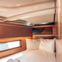 Beneteau Oceanis 46