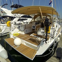 Dufour 382