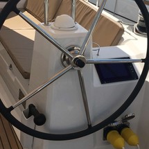 Beneteau Oceanis 38