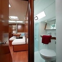 Beneteau Oceanis 40