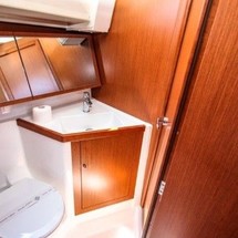 Beneteau Oceanis 41.1