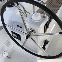 Beneteau Oceanis 38