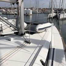 Beneteau Oceanis 38