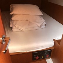Beneteau Oceanis 38