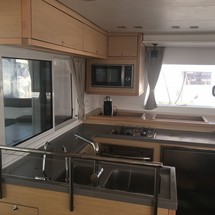 Lagoon 450 F