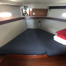 Beneteau Oceanis 43